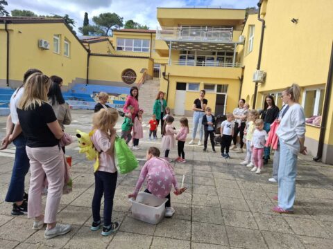 Majčin dan u skupini Prijatelji