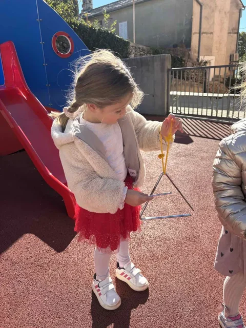 Ruksak (pun) kulture u vrtiću u Dramlju